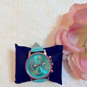 Geneva Platinum leather color fashion watch